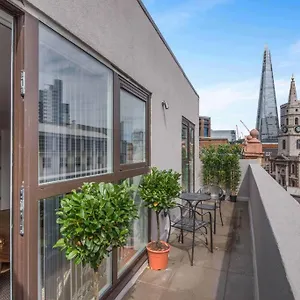 https://br7-stunning-2-bed-penthouse-heart-of-borough.cambridgehotelsuk.com
